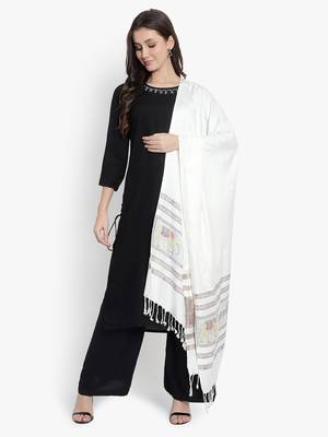 Mizash Women viscose Silk, Designer Elephant motifs Border,  Soft Stole / Shawl 3