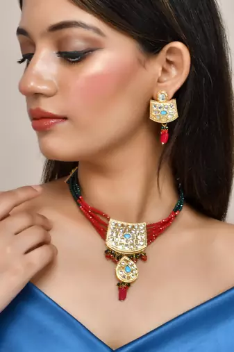 Red green choker kundan jewellery set