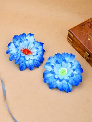 Blue flower hair accessory 1