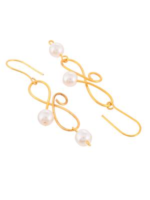 Gold plated pearl drop earrings 3