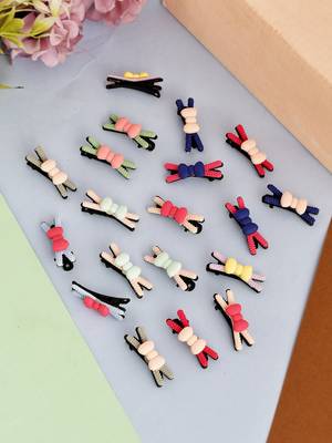 Set of 20 hair accessory set 1