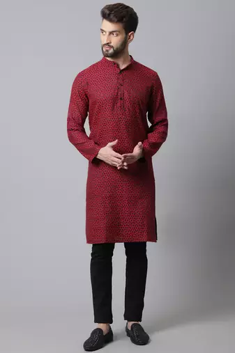 Solid kurta with band collar