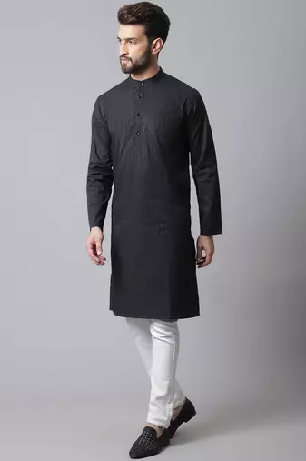 Solid kurta with band collar