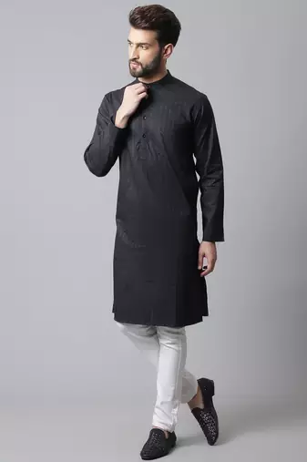 Solid kurta with band collar