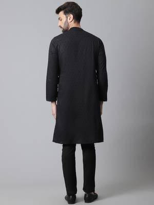Sherwani kurta with asymetrical cut 4