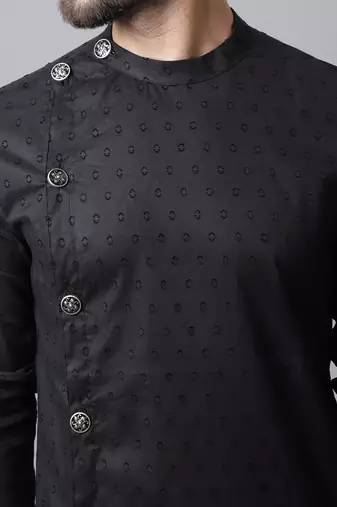 Sherwani kurta with asymetrical cut