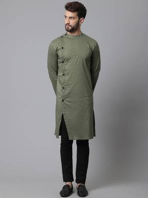 Sherwani kurta with asymetrical cut 2