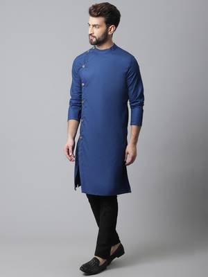 Sherwani kurta with asymetrical cut 3