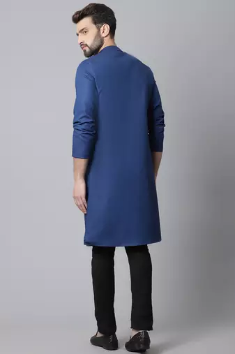 Sherwani kurta with asymetrical cut