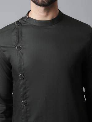 Sherwani kurta with asymetrical cut 5