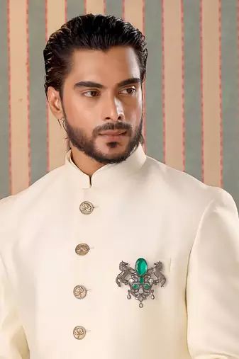 Roshan-E-Sawaar Brooch