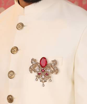 Roshan-E-Sawaar Brooch 2