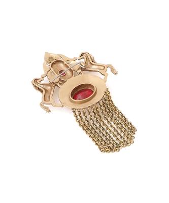Sawaar-E-Noor Brooch 5