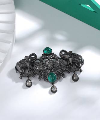 Shaahi Haathi Brooch 1
