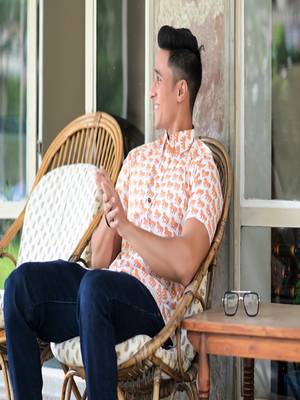 Hatheli men white comfort opaque printed casual shirt 2