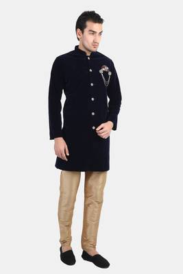 Avaeta Solid Navy Blue Velvet Nawabi With Paijama 5