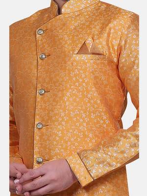 Avaeta Woven Yellow Jacquard Sherwani With Patiyala 4
