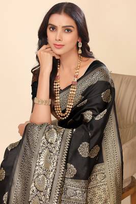 Women'S Black Faux Banarasi Style Silk Blend Jacquard Woven Golden Zari Butta Saree With Blouse Piece 2