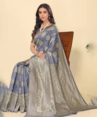 Women'S Grey Faux Banarasi Style Silk Blend Jacquard Woven Golden Zari Butta Saree With Blouse Piece 3