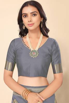 Women'S Grey Faux Banarasi Style Silk Blend Jacquard Woven Golden Zari Butta Saree With Blouse Piece 5