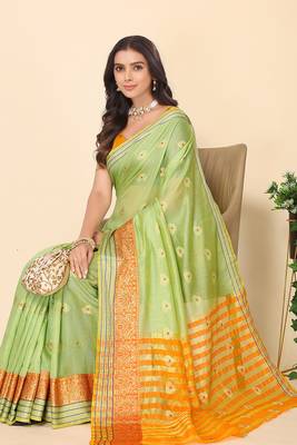 Women'S Green Jacquard Cotton Blend Golden Zari Butta Butti Woven Maheshwari Saree With Blouse Piece 1