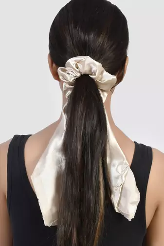 Set of 3 knot scrunchies ponytail holder