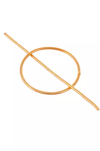 Circular gold plated hair accessory