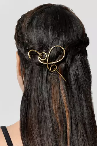 Omega gold plated ornamental hair pin
