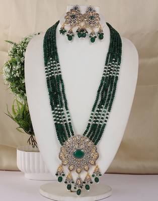 Semi precious beads with victorian pendant set 1