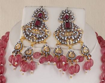 Semi precious beads with victorian pendant set 2