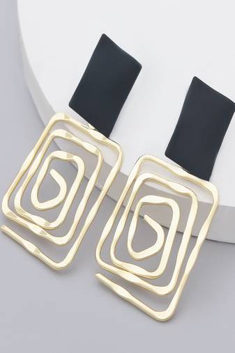 Golden geometric square concentric lines designed drop earring gold plated alloy for girls women
