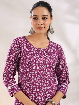  purple pure cotton floral print a-line kurta trouser set 4