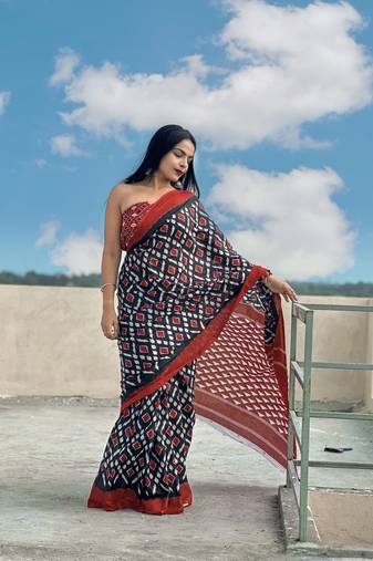 Black Printed Cotton Cotton Sarees