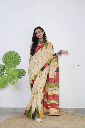 Cream Printed Cotton Cotton Sarees