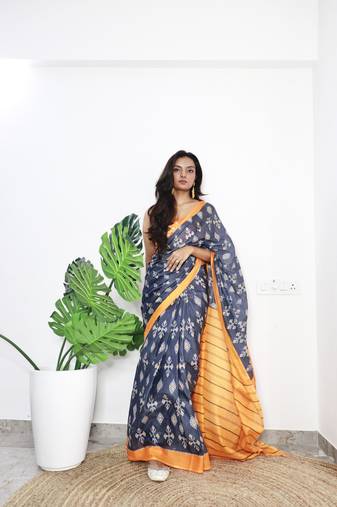 Grey Printed Cotton Cotton Sarees