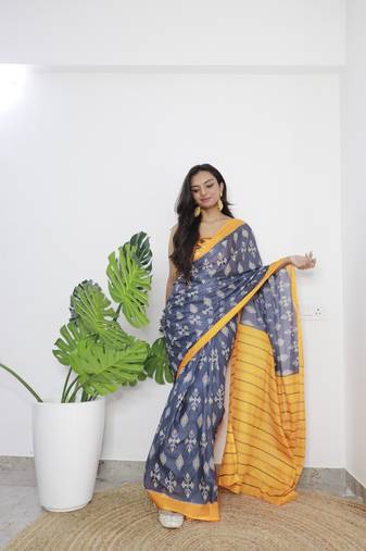 Grey Printed Cotton Cotton Sarees