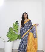 Grey Printed Cotton Cotton Sarees