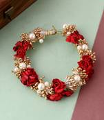 Women red & gold toned embellished hair accessory set
