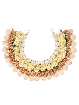 Women cream & gold toned embellished hair accessory set 3