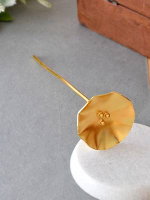 Women gold toned floral hair sticks 1