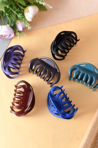Set of 6 multi colored claw clips