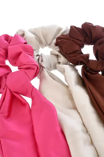 Women multicolored set of 3 scarf hair scrunchies ponytail holders