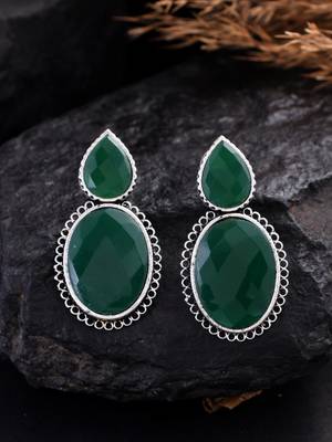 Silver plated green stone drop earring 1