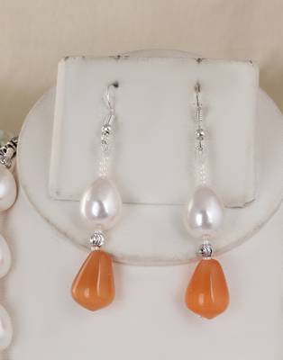 Semi precious beads n shell pearls necklace set 2