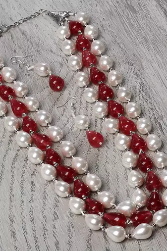 Semi precious beads n shell pearls necklace set