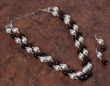Semi precious beads n shell pearls necklace set 3