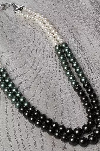 Fancy shell pearls necklace set