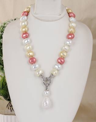 Beautiful egg shape shell pearls necklace set 1