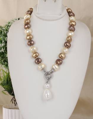 Beautiful egg shape shell pearls necklace set 1