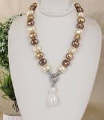 Beautiful egg shape shell pearls necklace set